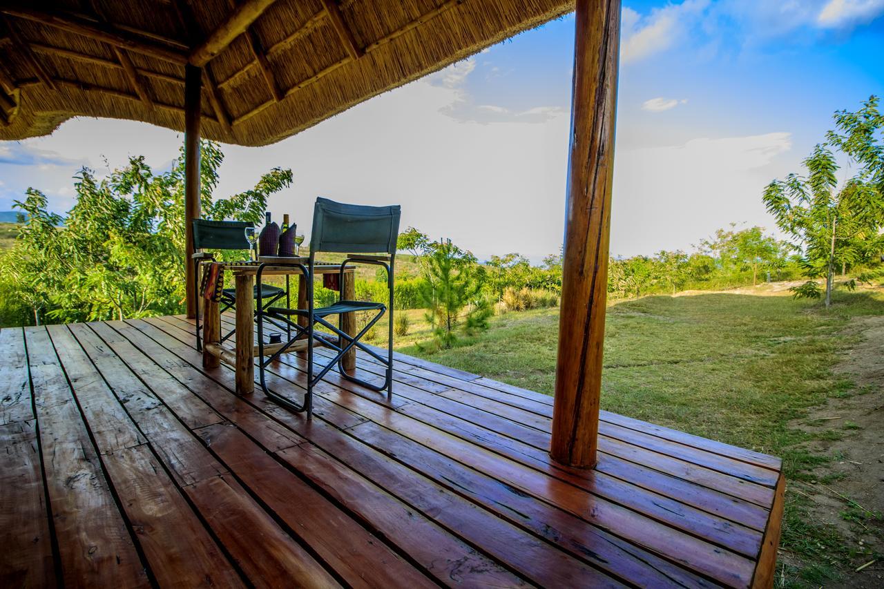 Wild Tracks Overland Camp Kasese Exterior photo